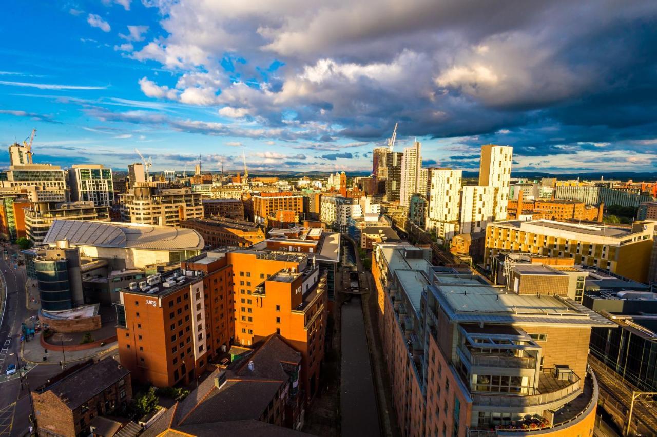 Hilltop Serviced Apartments - Deansgate Manchester Exterior foto