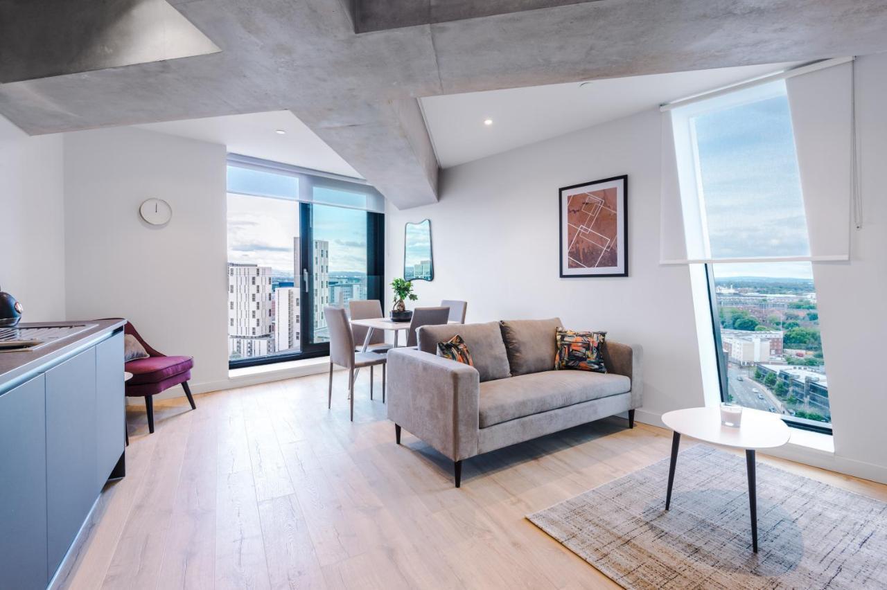 Hilltop Serviced Apartments - Deansgate Manchester Exterior foto