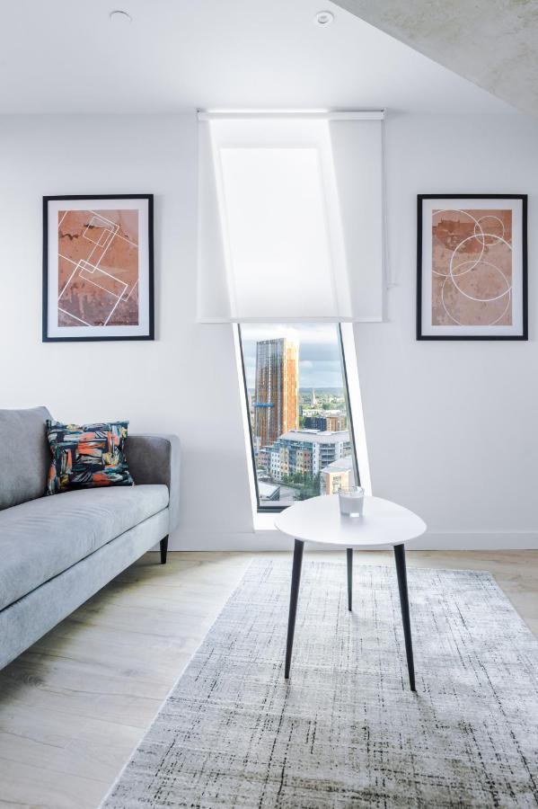 Hilltop Serviced Apartments - Deansgate Manchester Exterior foto
